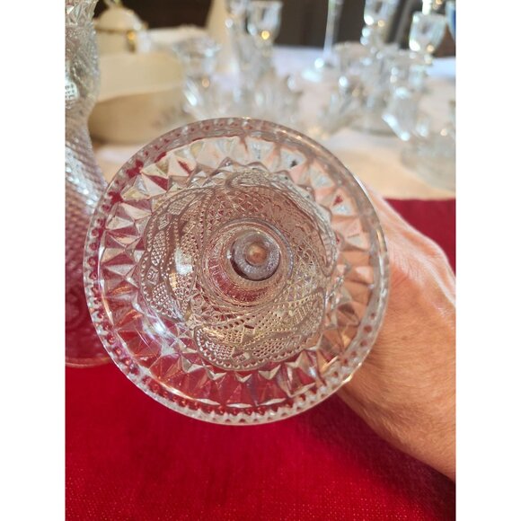 AVON PRESSED GLASS REVERSIBLE CANDLE STICKS 1979 FARMHOUSE - Picture 3 of 3